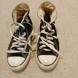 Women's converse size 8 black